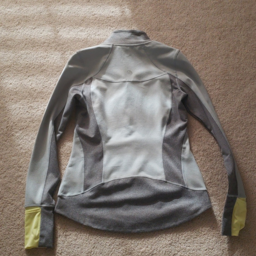 Athletic jacket - Picture 3 of 3